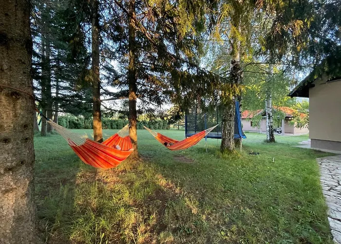 Mountain Heart House Holiday home Petrovac